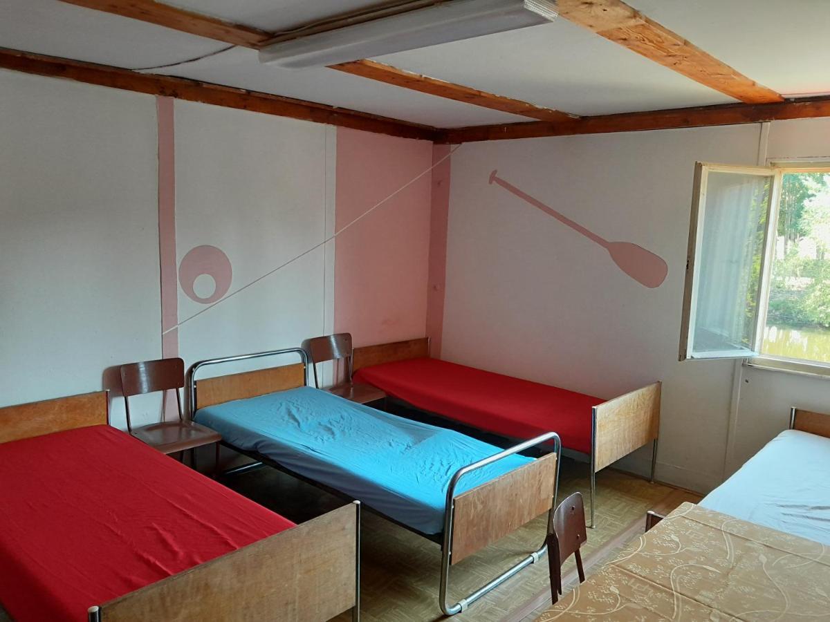 Klub Vodaku Karlsbad Exteriör bild