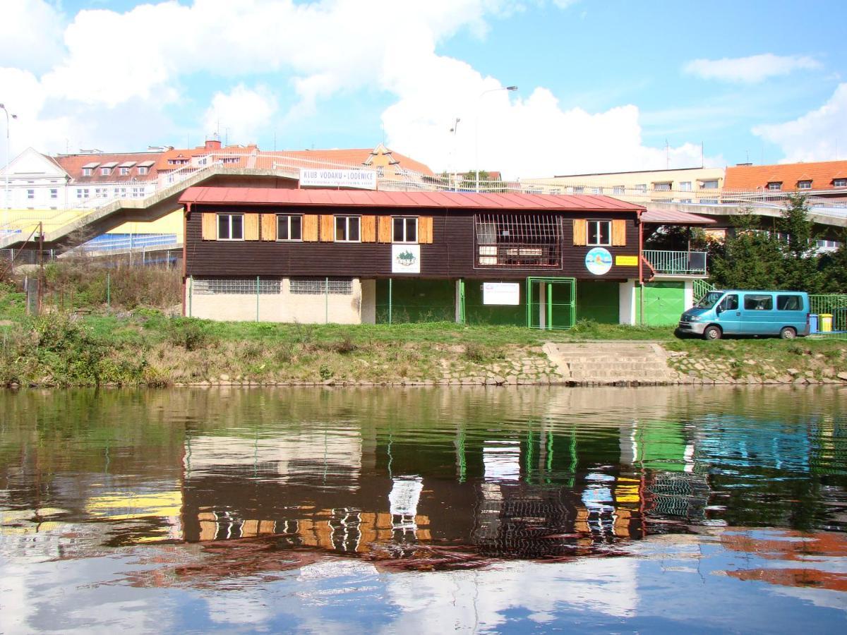 Klub Vodaku Karlsbad Exteriör bild